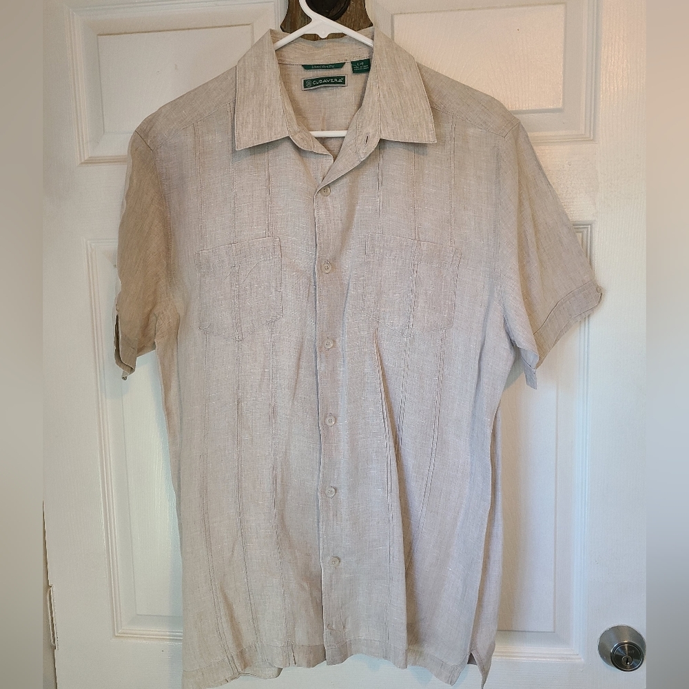 Cubavera Men's Classic Short Sleeve Shirt,  Size: Large Color: Cream
